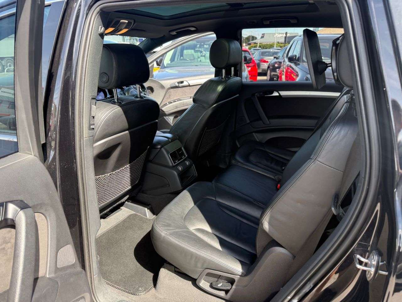 2014 AUDI Q7 2014 AUDI Q7