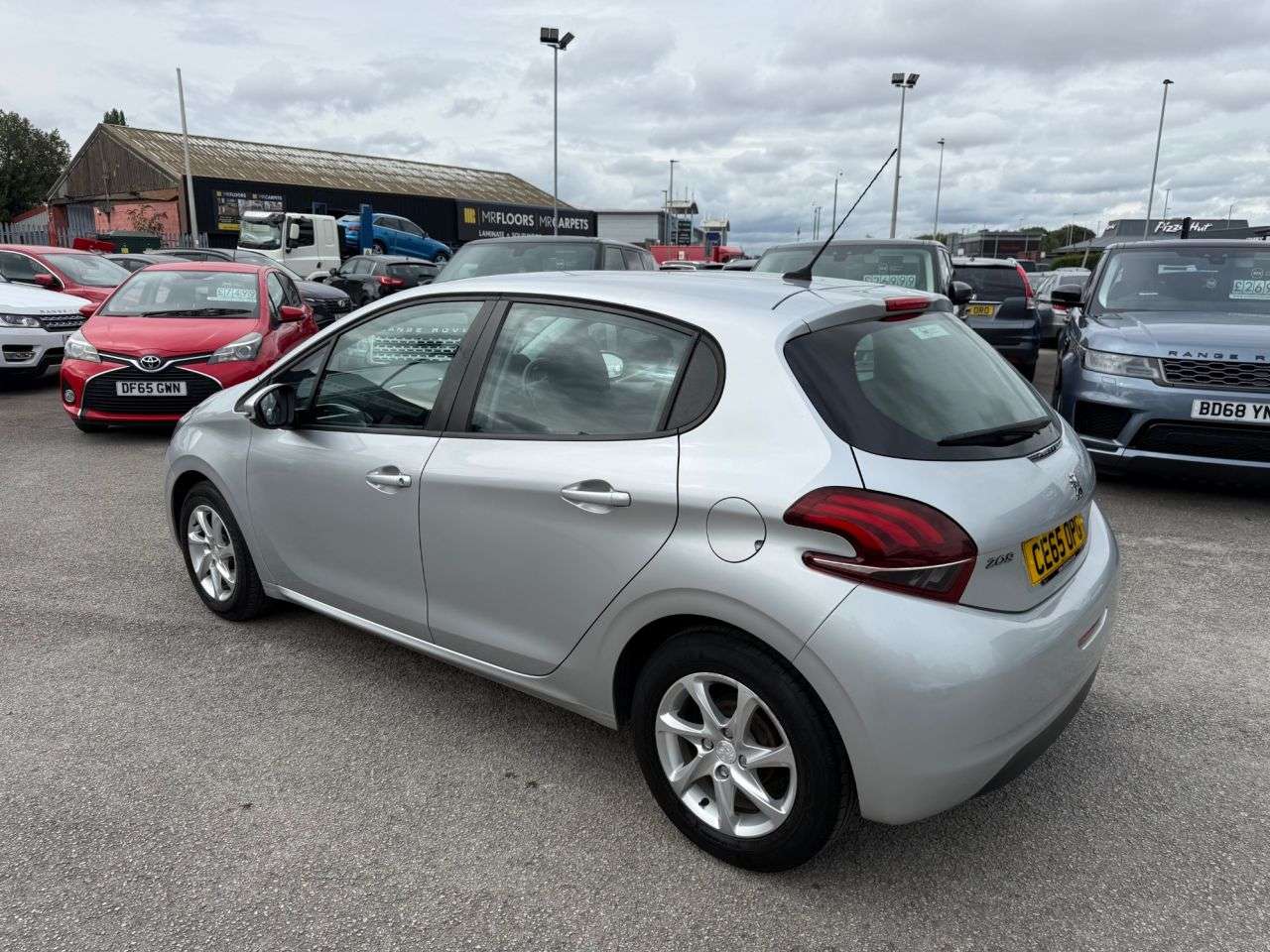 A 2015 PEUGEOT 208 1.2 PureTech Active Hatchback 5dr Petrol Manual Euro 6 (82 ps) A 2015 PEUGEOT 208 1.2 PureTech Active Hatchback 5dr Petrol Manual Euro 6 (82 ps)