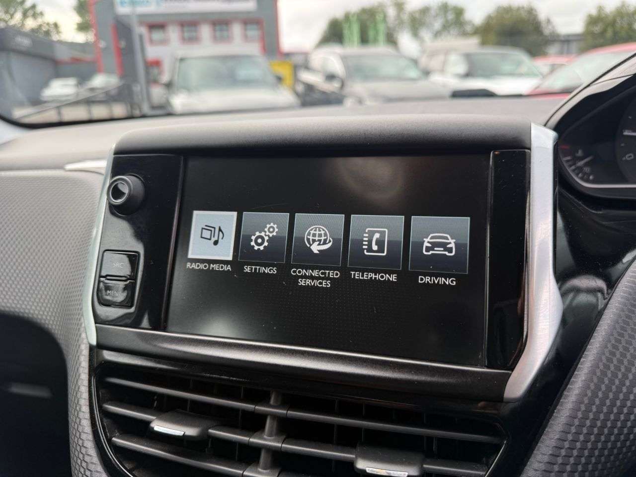 2015 PEUGEOT 208 2015 PEUGEOT 208
