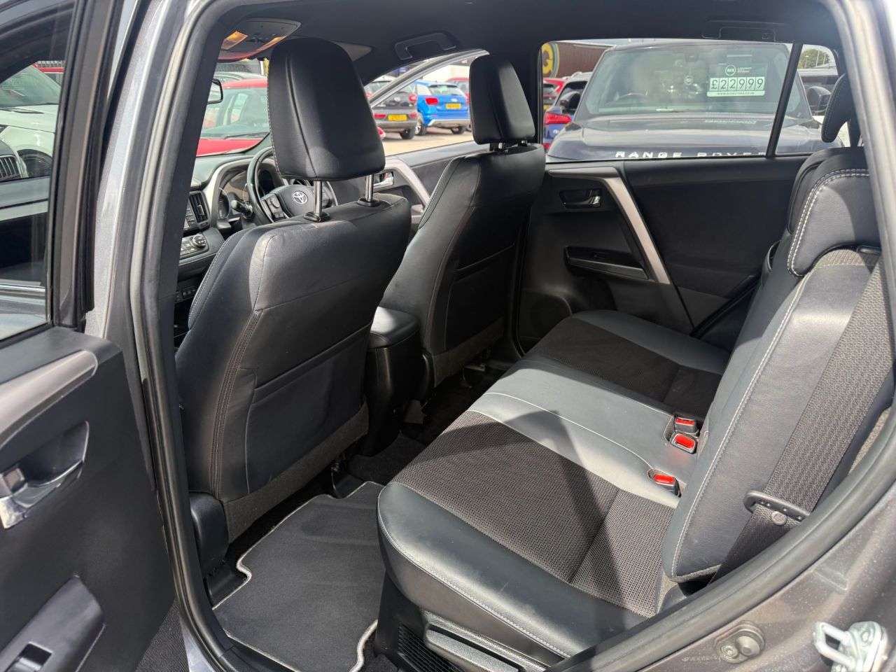 2018 TOYOTA RAV4 2018 TOYOTA RAV4