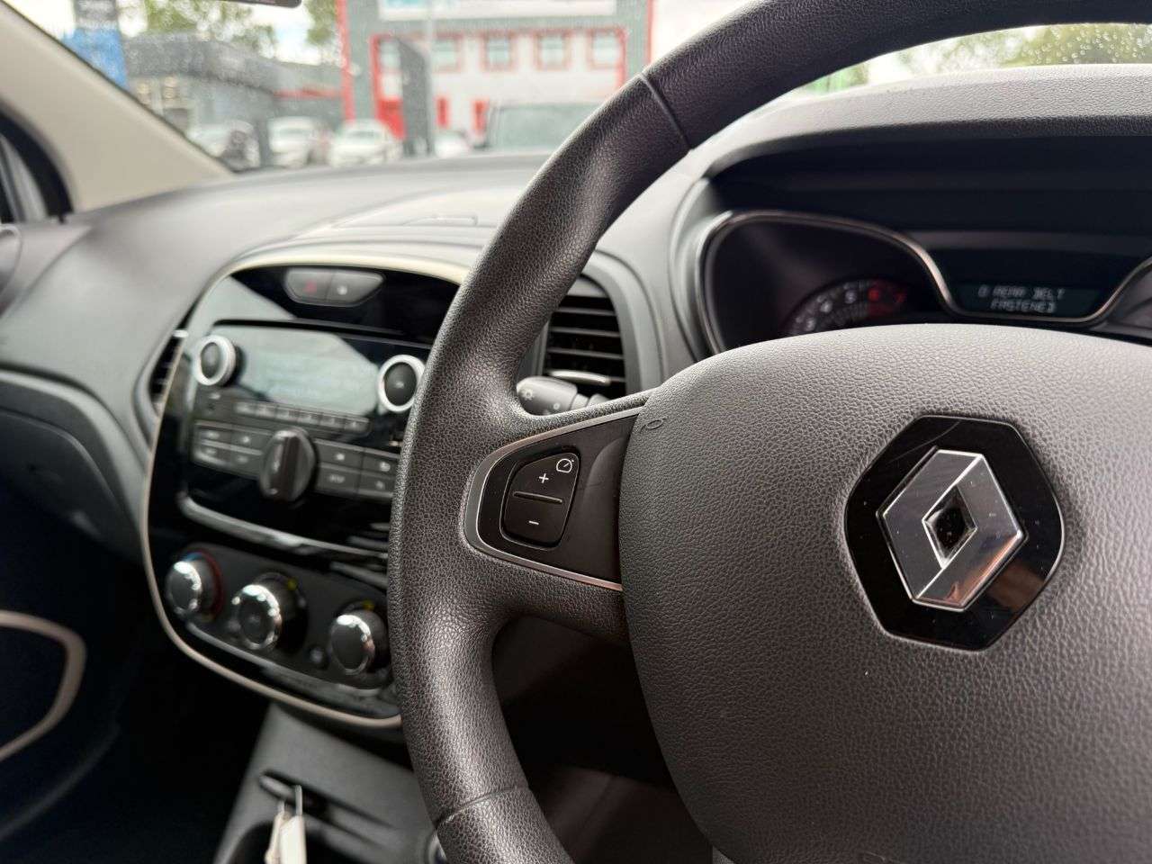 2018 RENAULT CAPTUR 2018 RENAULT CAPTUR
