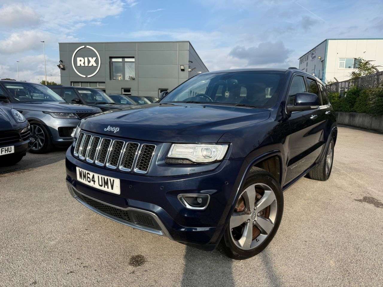 A 2014 JEEP GRAND CHEROKEE 3.0 V6 CRD Overland SUV 5dr Diesel Auto 4WD Euro 5 (247 bhp) 1 FORMER KEEPE A 2014 JEEP GRAND CHEROKEE 3.0 V6 CRD Overland SUV 5dr Diesel Auto 4WD Euro 5 (247 bhp) 1 FORMER KEEPE
