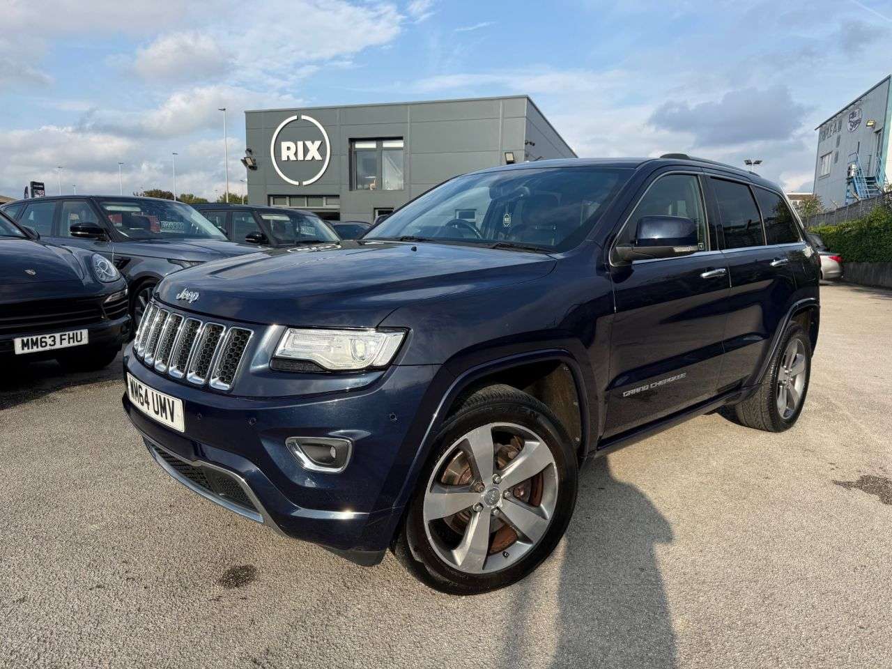 A 2014 JEEP GRAND CHEROKEE 3.0 V6 CRD Overland SUV 5dr Diesel Auto 4WD Euro 5 (247 bhp) 1 FORMER KEEPE A 2014 JEEP GRAND CHEROKEE 3.0 V6 CRD Overland SUV 5dr Diesel Auto 4WD Euro 5 (247 bhp) 1 FORMER KEEPE