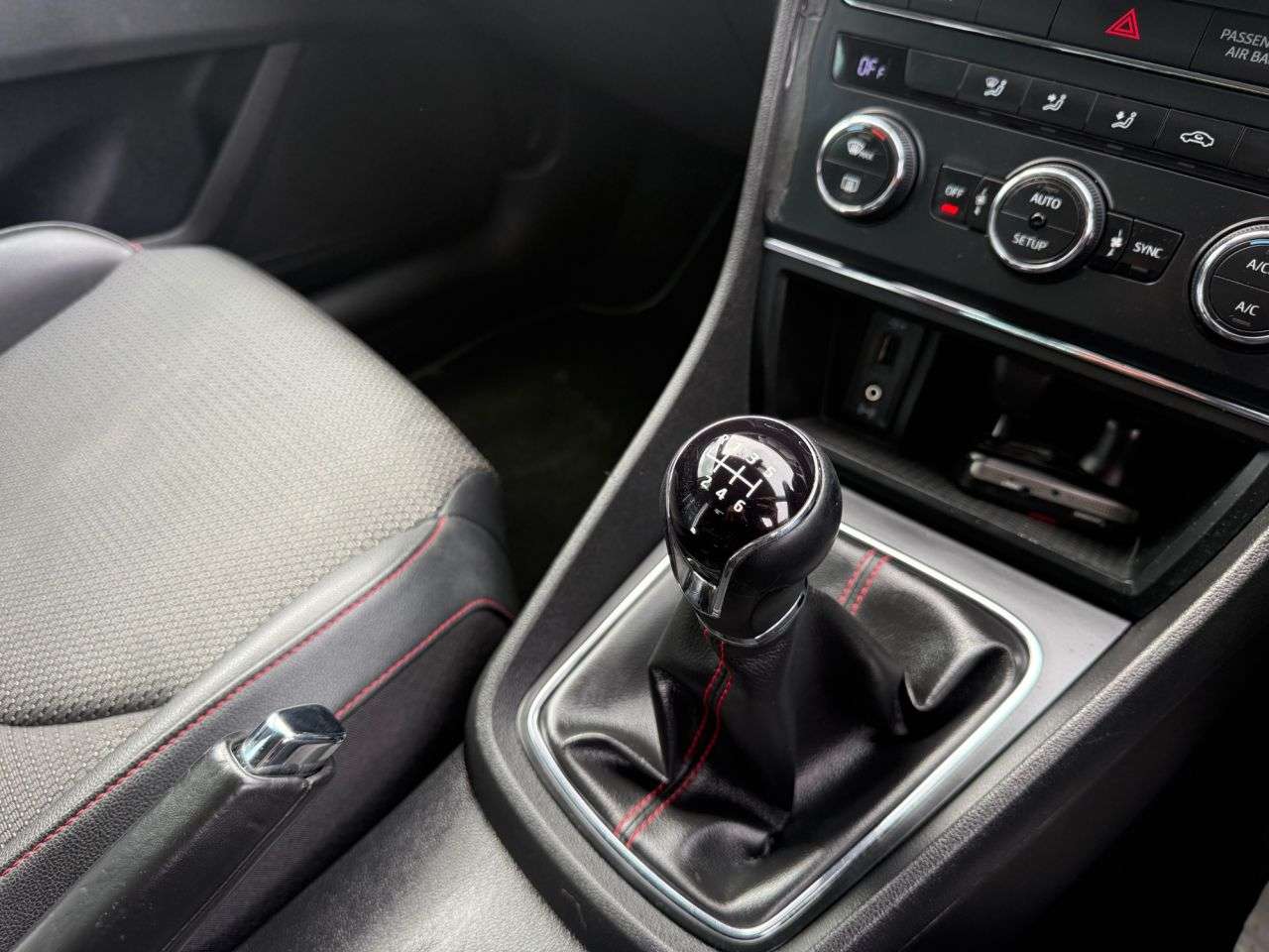 2016 SEAT LEON 2016 SEAT LEON