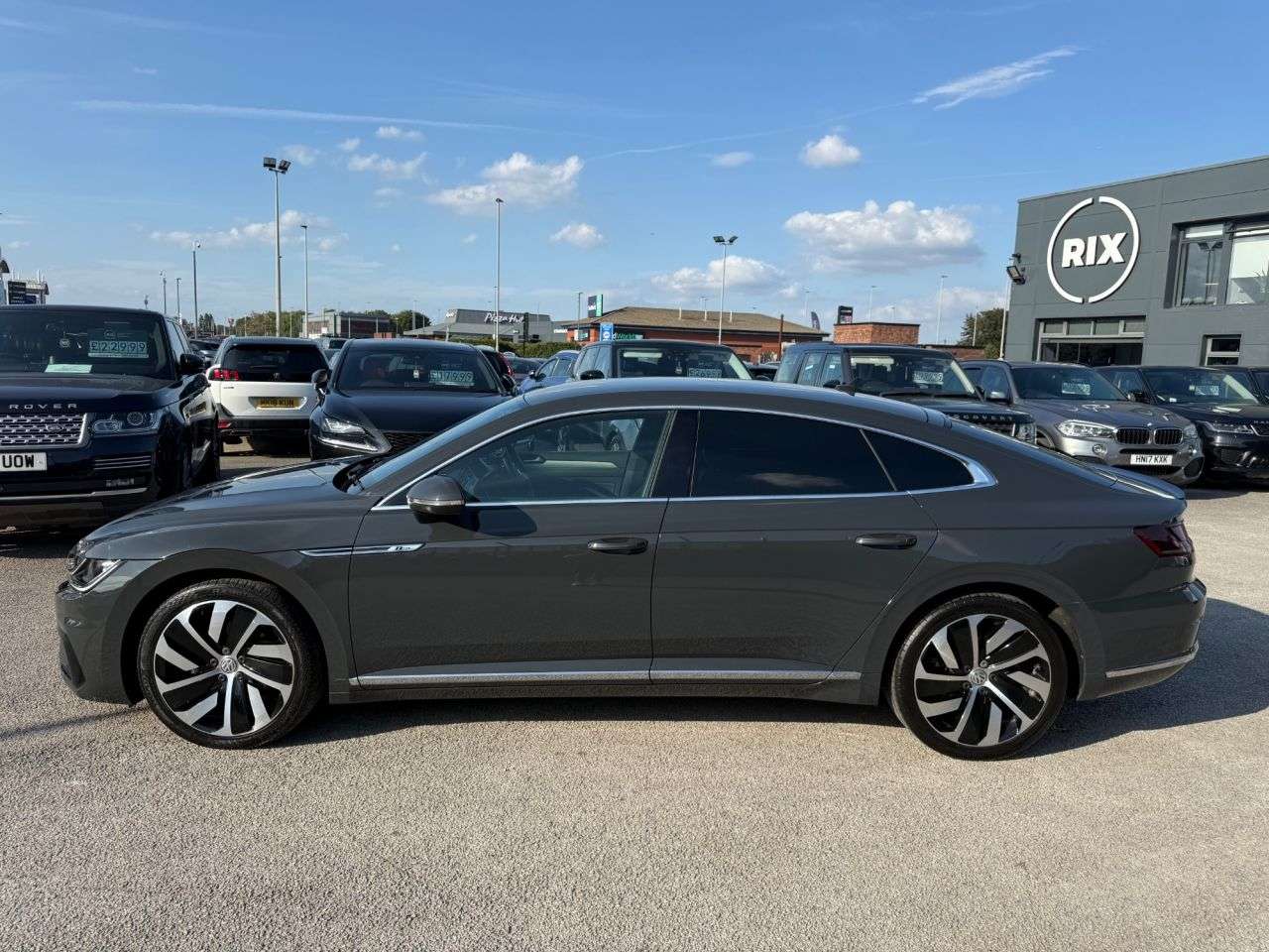A 2019 VOLKSWAGEN ARTEON 2.0 TSI R-Line Fastback 5dr Petrol DSG Euro 6 (s/s) (190 ps) A 2019 VOLKSWAGEN ARTEON 2.0 TSI R-Line Fastback 5dr Petrol DSG Euro 6 (s/s) (190 ps)