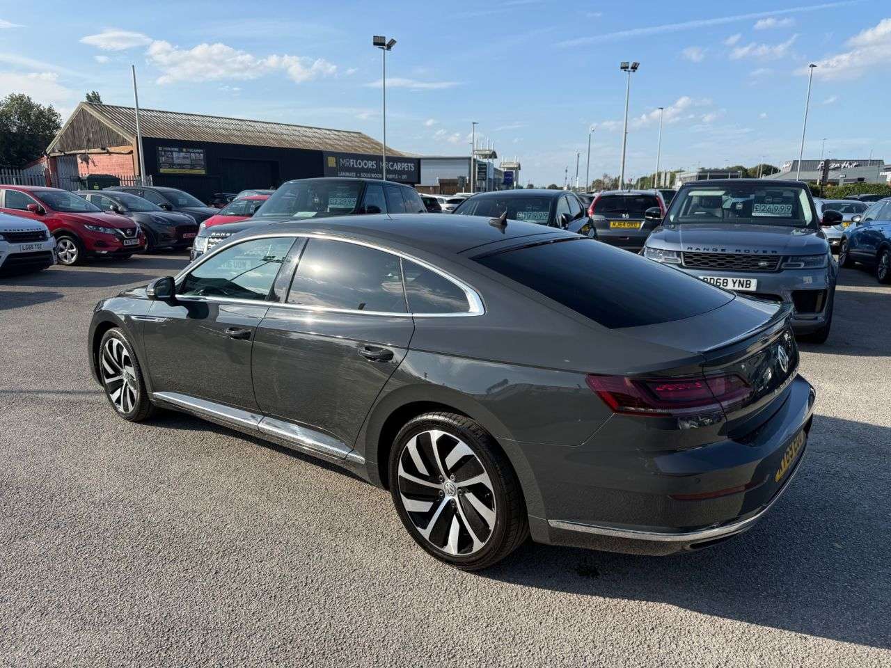A 2019 VOLKSWAGEN ARTEON 2.0 TSI R-Line Fastback 5dr Petrol DSG Euro 6 (s/s) (190 ps) A 2019 VOLKSWAGEN ARTEON 2.0 TSI R-Line Fastback 5dr Petrol DSG Euro 6 (s/s) (190 ps)