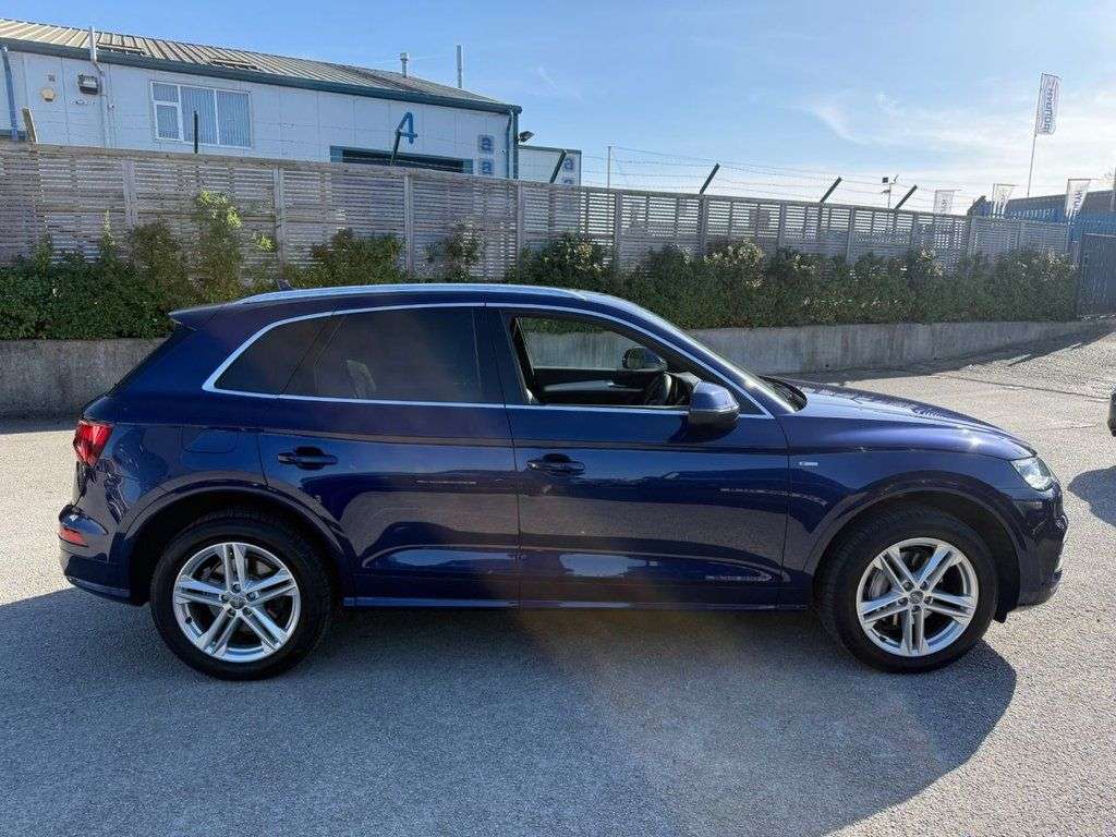2017 AUDI Q5 2017 AUDI Q5