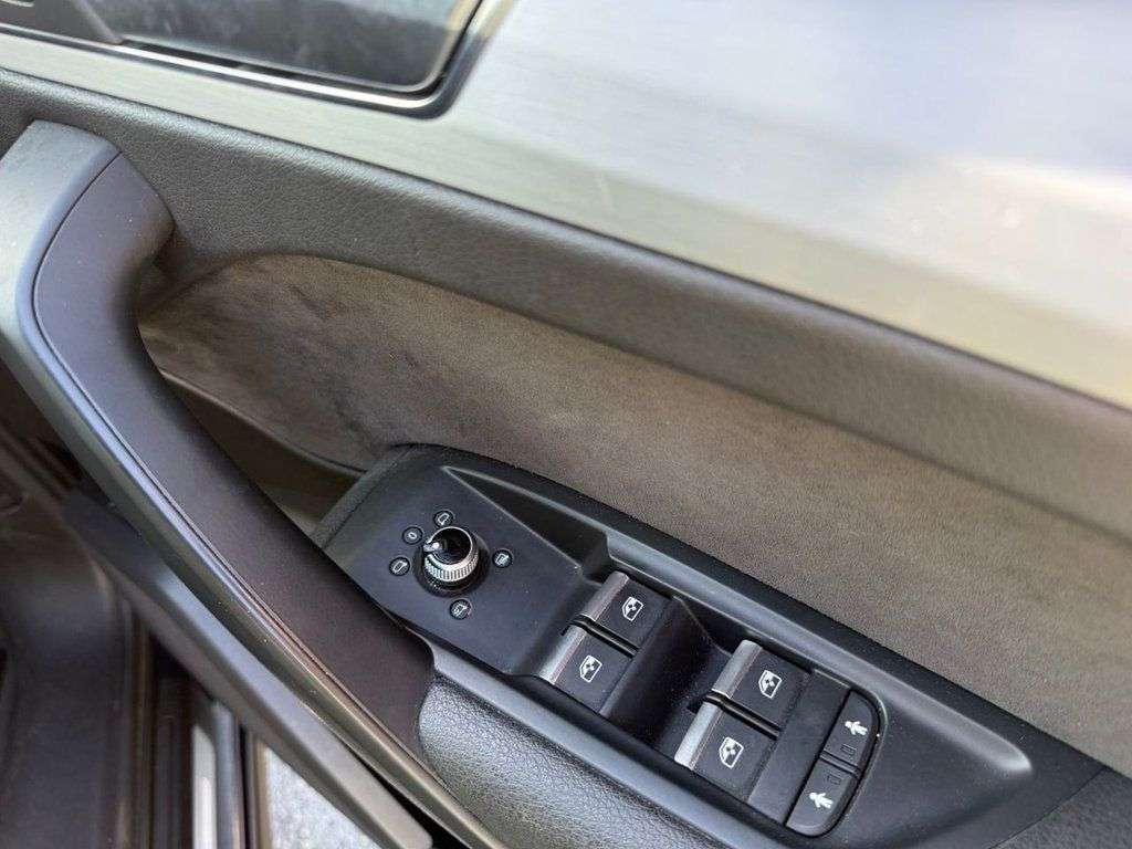 2017 AUDI Q5 2017 AUDI Q5