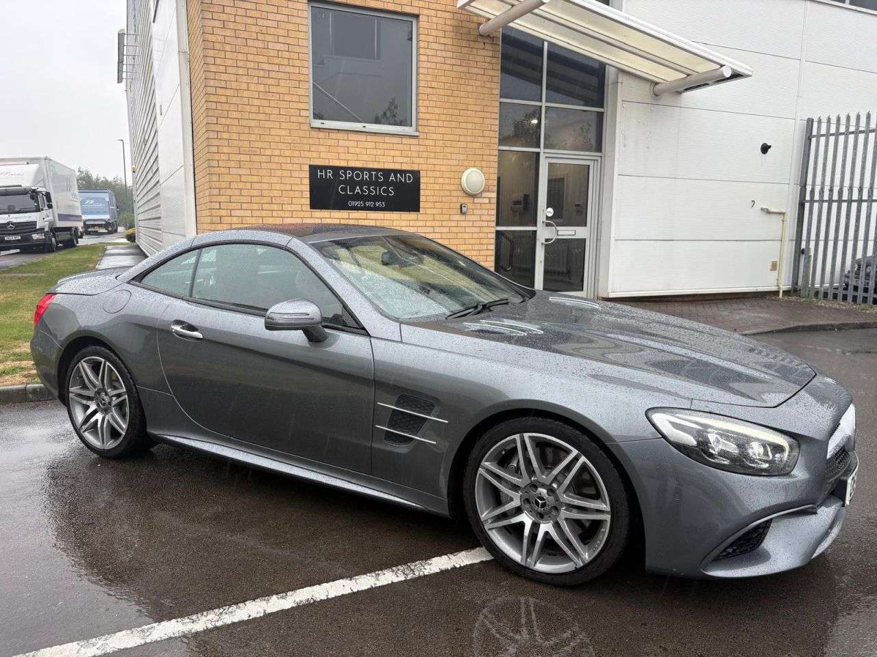 A 2019 MERCEDES-BENZ SL CLASS 4.7 SL500 V8 AMG Line (Premium) Convertible 2dr Petrol G-Tronic+ Euro 6 (s/ A 2019 MERCEDES-BENZ SL CLASS 4.7 SL500 V8 AMG Line (Premium) Convertible 2dr Petrol G-Tronic+ Euro 6 (s/