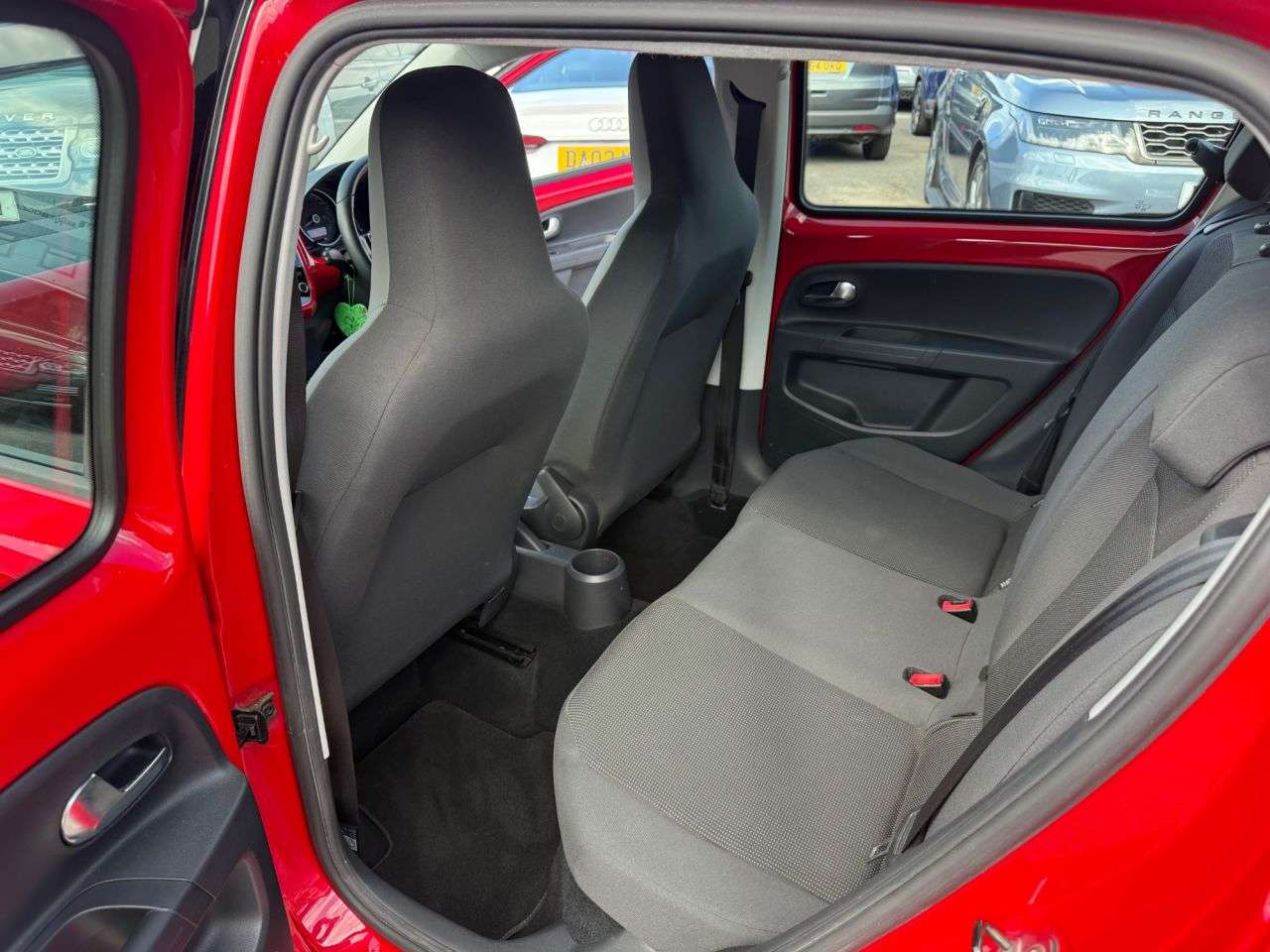 2013 VOLKSWAGEN UP! 2013 VOLKSWAGEN UP!
