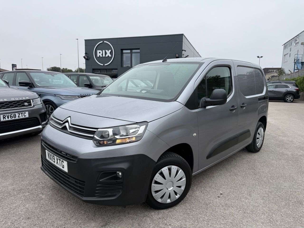 A 2019 CITROEN BERLINGO 1.6 BlueHDi 650 Enterprise M Panel Van 5dr Diesel Manual SWB Euro 6-2 FORME A 2019 CITROEN BERLINGO 1.6 BlueHDi 650 Enterprise M Panel Van 5dr Diesel Manual SWB Euro 6-2 FORME
