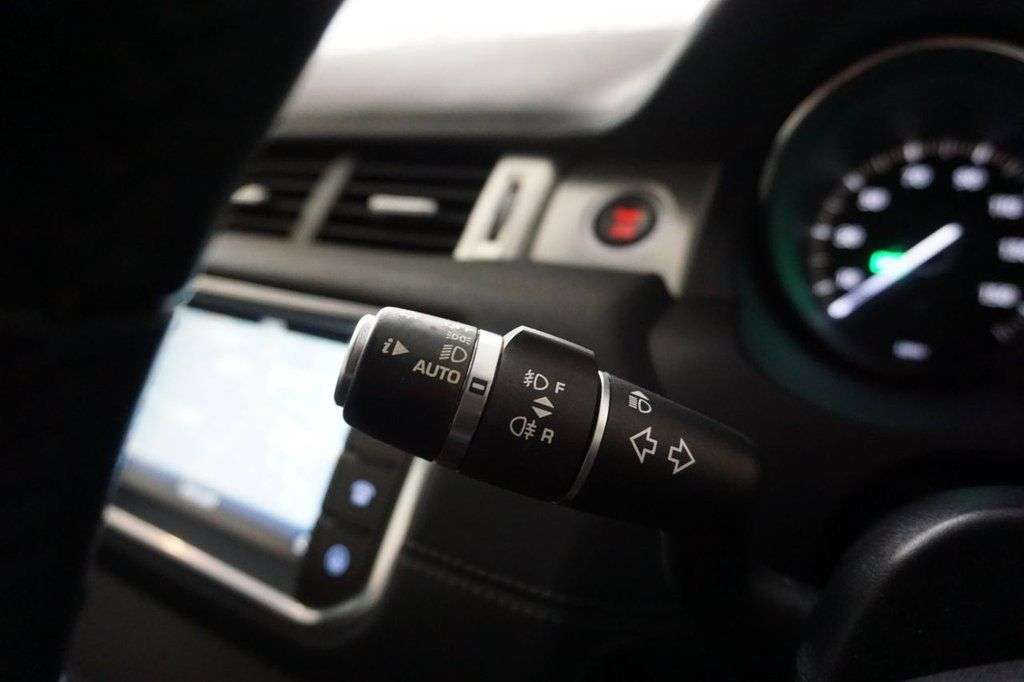 2015 LAND ROVER RANGE ROVER EVOQUE 2015 LAND ROVER RANGE ROVER EVOQUE