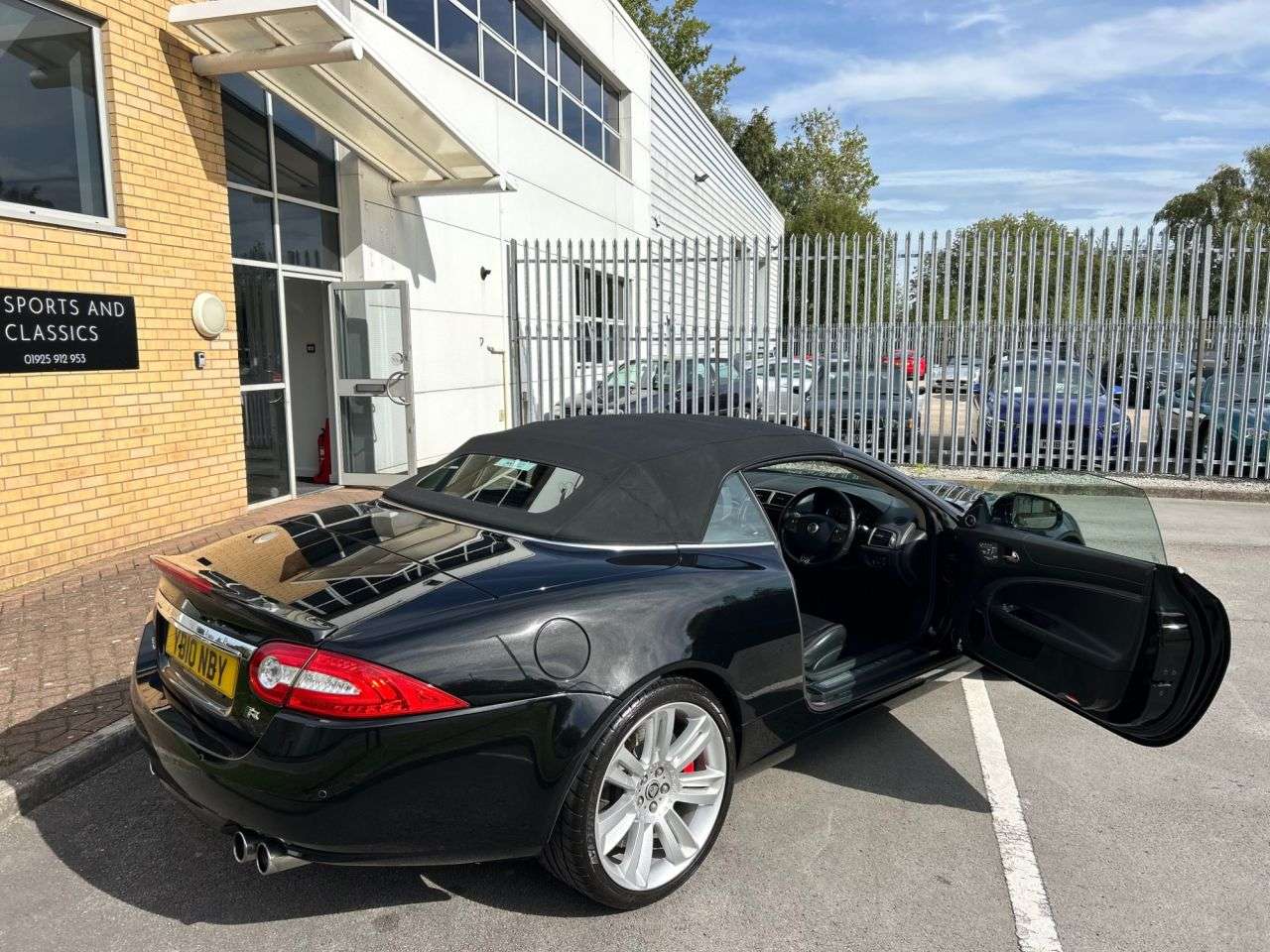 2010 JAGUAR XKR 2010 JAGUAR XKR