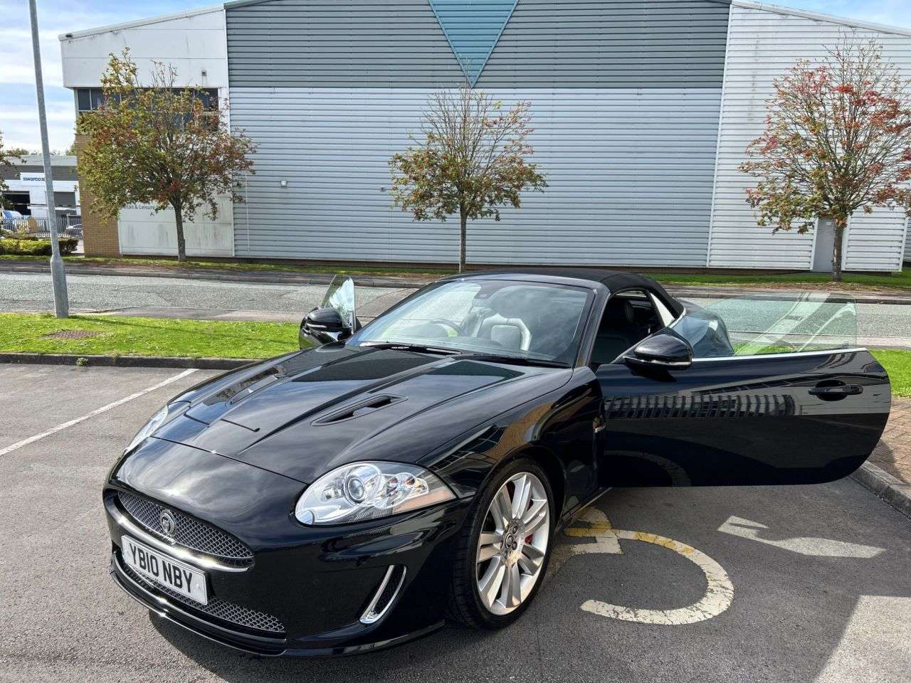2010 JAGUAR XKR 2010 JAGUAR XKR