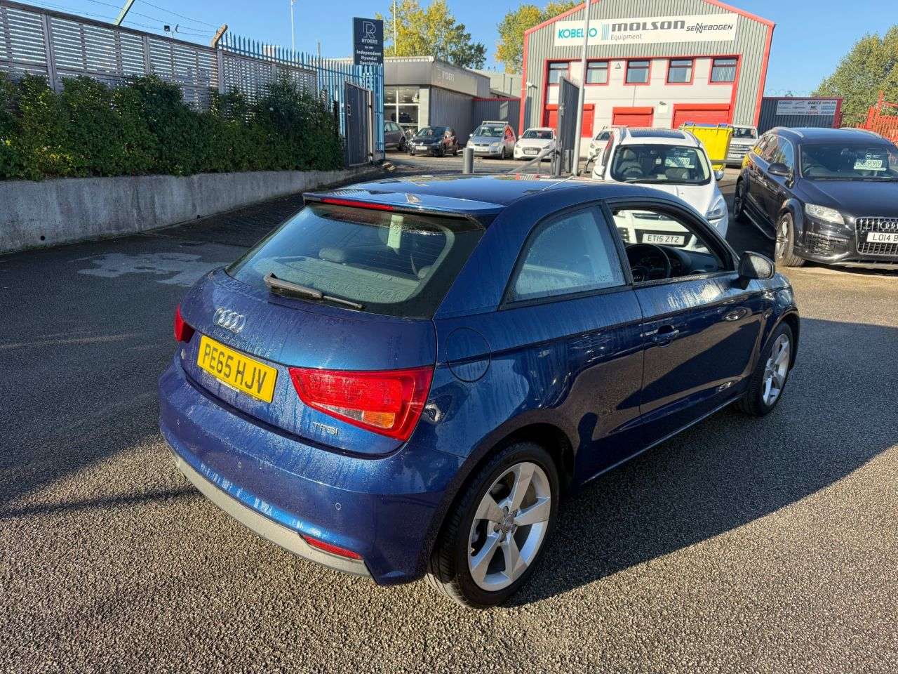 2015 AUDI A1 2015 AUDI A1