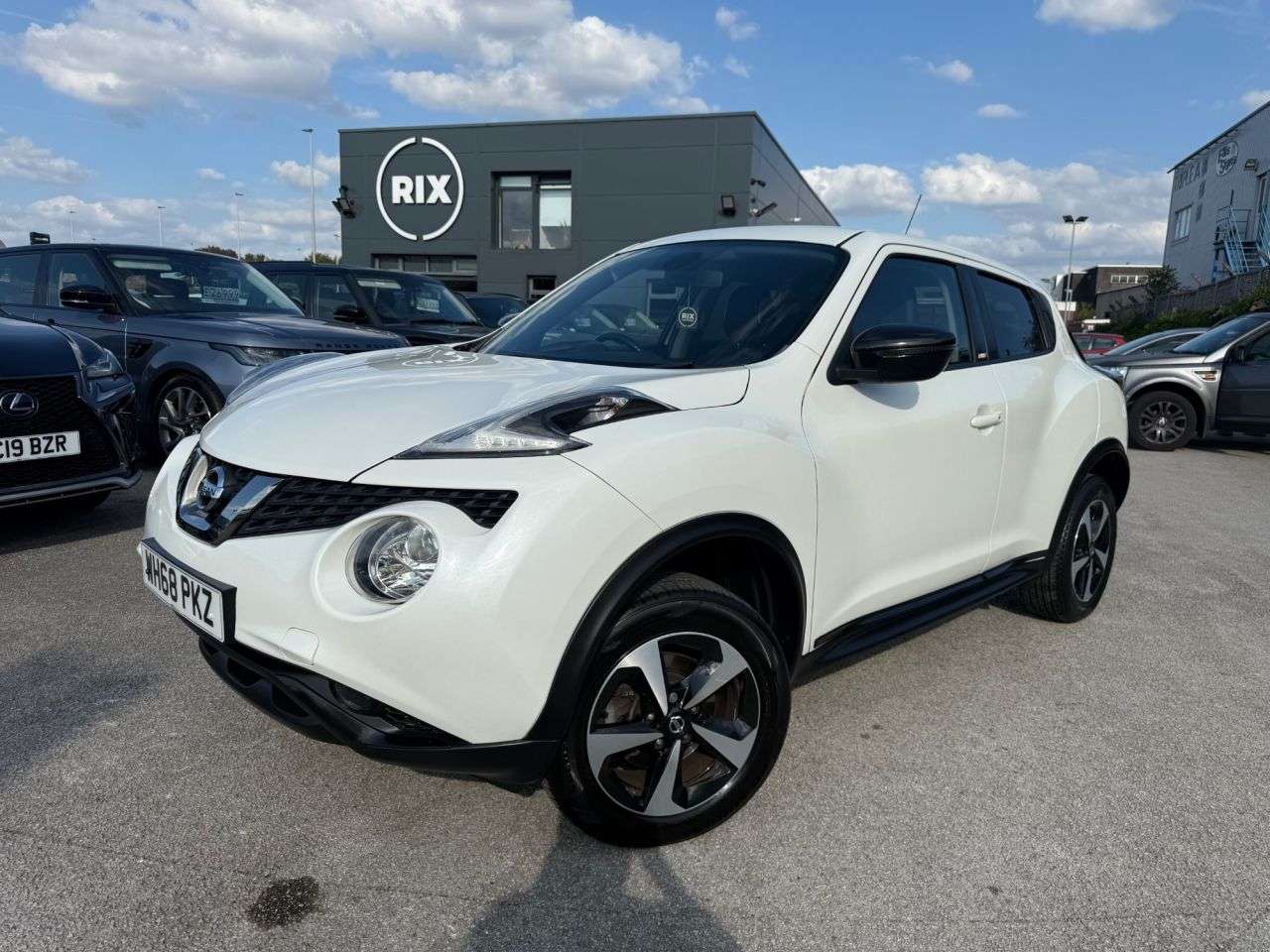 A 2019 NISSAN JUKE 1.6 Bose Personal Edition SUV 5dr Petrol Manual Euro 6 (112 ps) A 2019 NISSAN JUKE 1.6 Bose Personal Edition SUV 5dr Petrol Manual Euro 6 (112 ps)