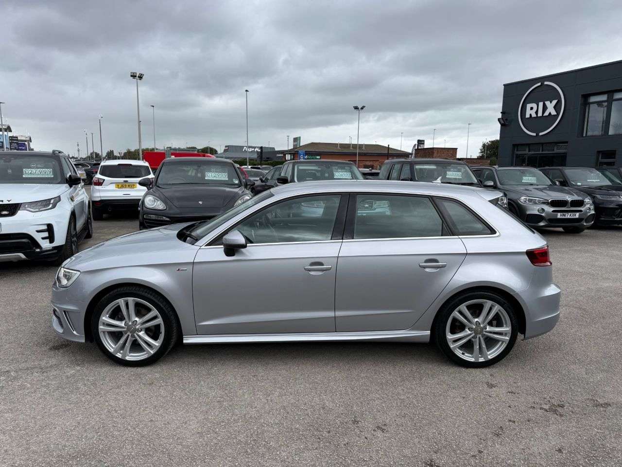 A 2014 AUDI A3 1.4 TFSI CoD S line Sportback 5dr Petrol Manual Euro 6-1 OWNER FROM NEW-12 A 2014 AUDI A3 1.4 TFSI CoD S line Sportback 5dr Petrol Manual Euro 6-1 OWNER FROM NEW-12