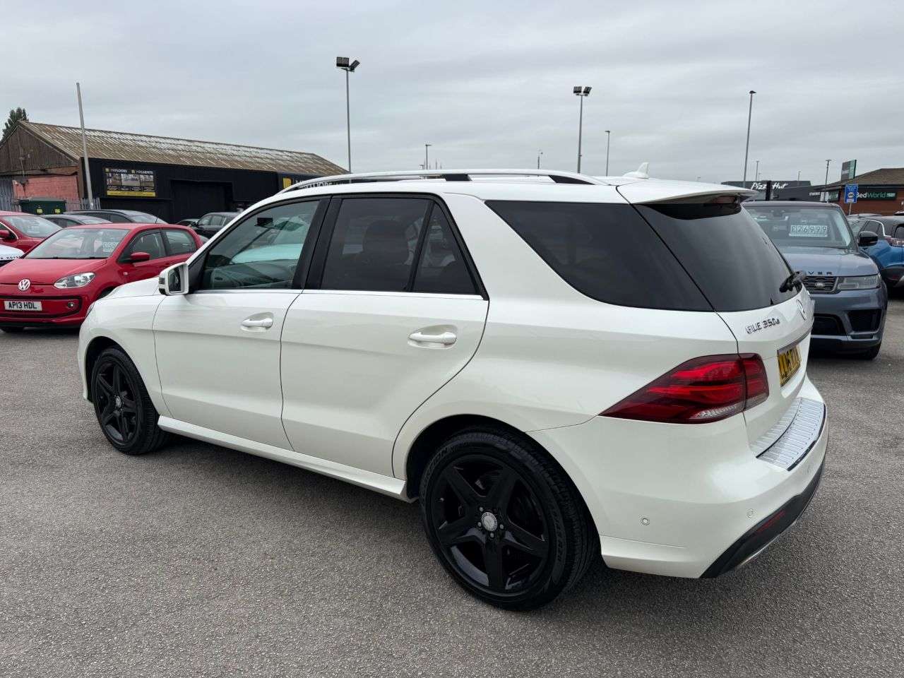A 2016 MERCEDES-BENZ GLE 3.0 GLE350d V6 AMG Line SUV 5dr Diesel G-Tronic 4MATIC Euro 6 (s/s) (258 ps A 2016 MERCEDES-BENZ GLE 3.0 GLE350d V6 AMG Line SUV 5dr Diesel G-Tronic 4MATIC Euro 6 (s/s) (258 ps