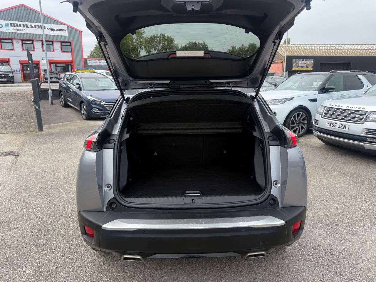 2020 PEUGEOT 2008 2020 PEUGEOT 2008