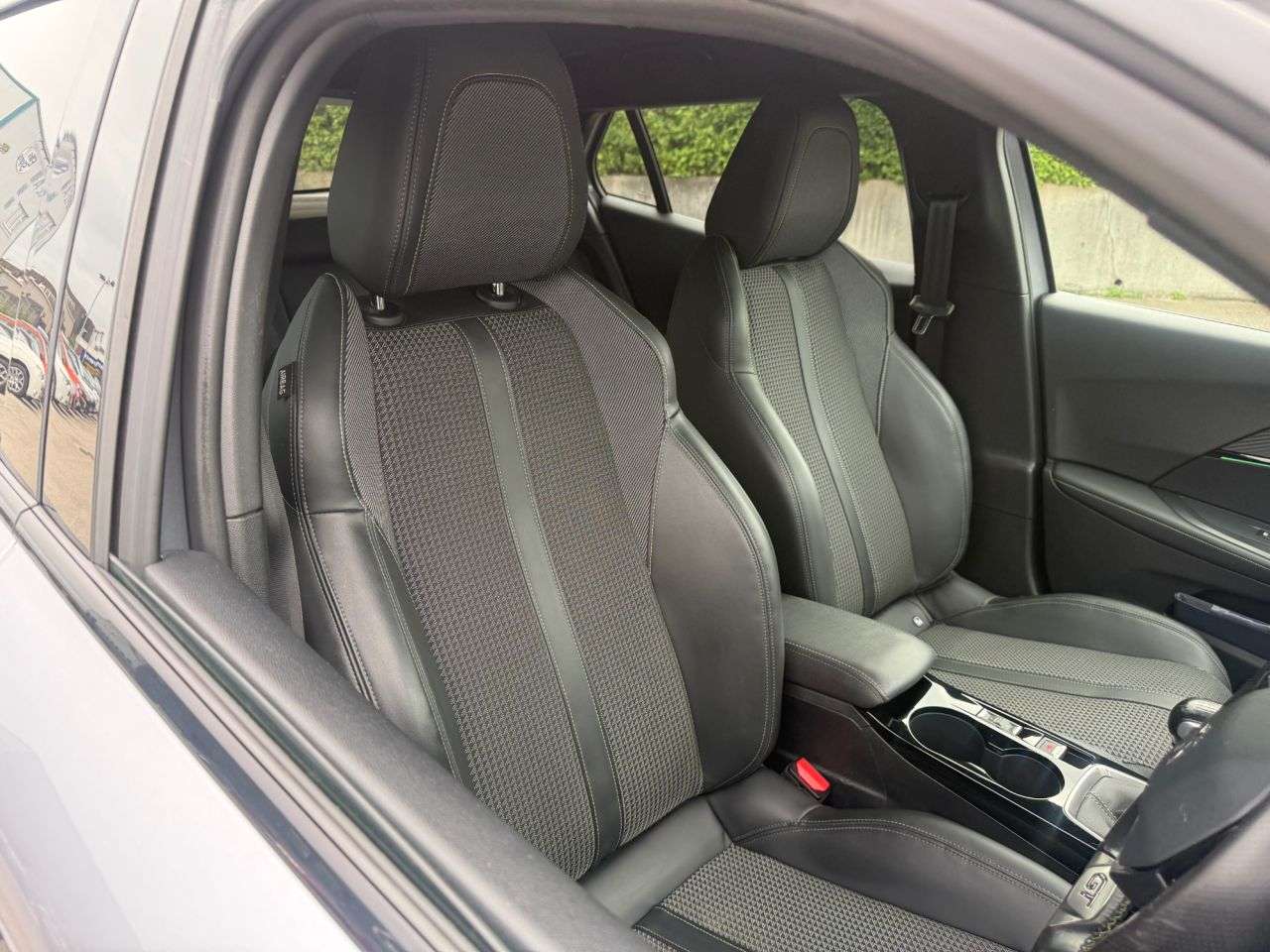 2020 PEUGEOT 2008 2020 PEUGEOT 2008