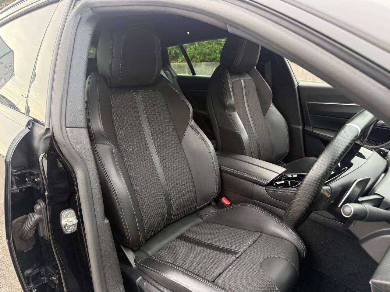 2021 PEUGEOT 508 SW 2021 PEUGEOT 508 SW