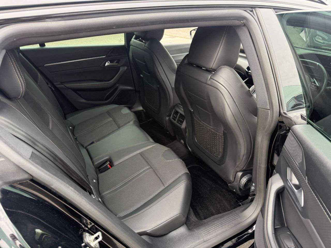 2021 PEUGEOT 508 SW 2021 PEUGEOT 508 SW