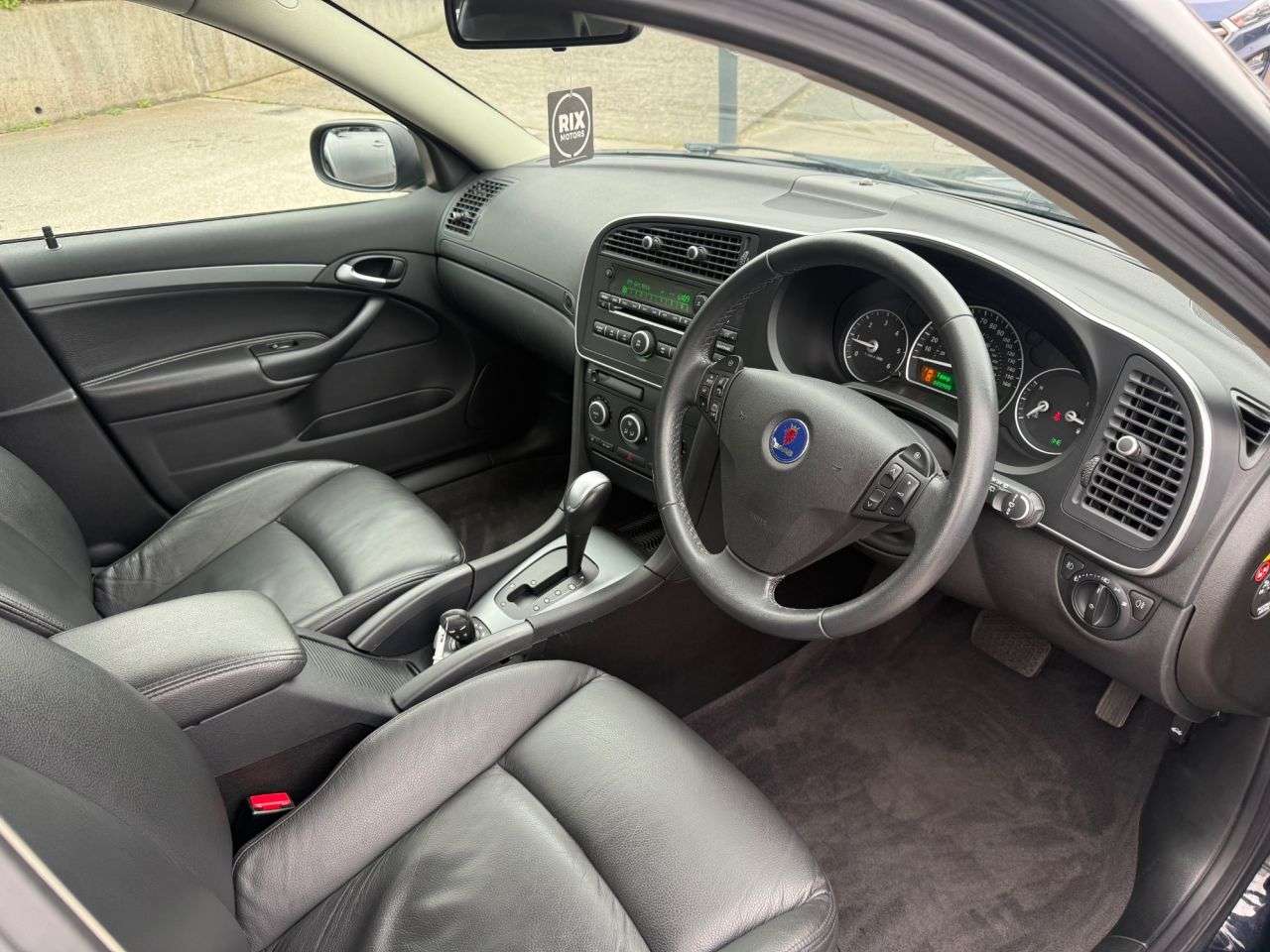 2010 SAAB 9-3 2010 SAAB 9-3