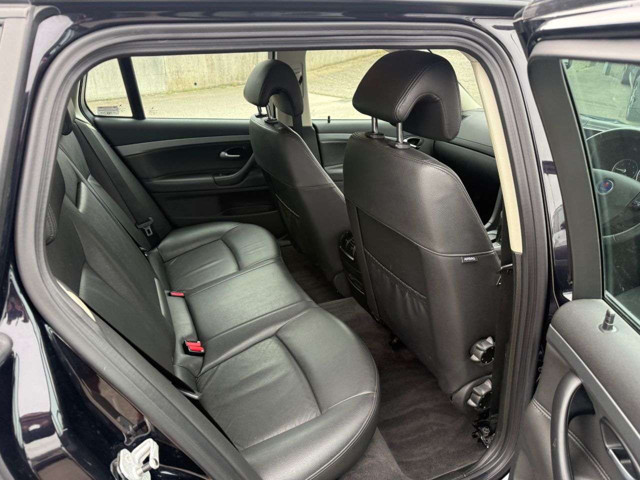 2010 SAAB 9-3 2010 SAAB 9-3