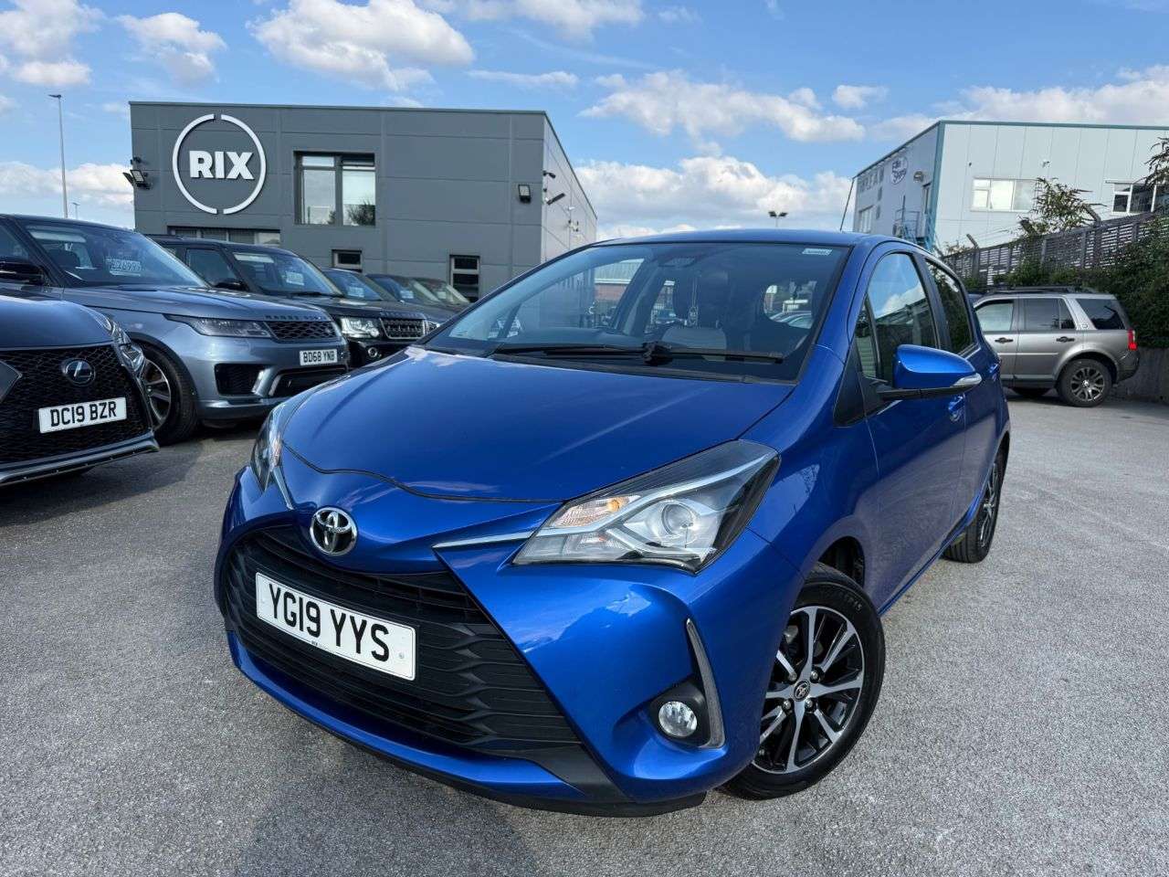 A 2019 TOYOTA YARIS 1.5 VVT-i Icon Tech Hatchback 5dr Petrol Manual Euro 6 (111 ps) 1 OWNER FRO A 2019 TOYOTA YARIS 1.5 VVT-i Icon Tech Hatchback 5dr Petrol Manual Euro 6 (111 ps) 1 OWNER FRO