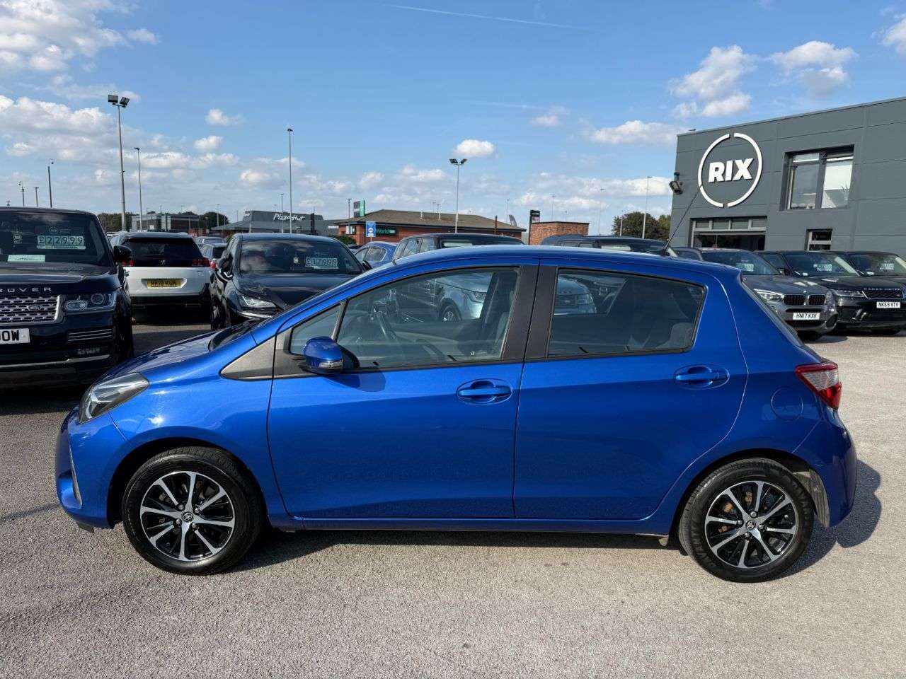 A 2019 TOYOTA YARIS 1.5 VVT-i Icon Tech Hatchback 5dr Petrol Manual Euro 6 (111 ps) 1 OWNER FRO A 2019 TOYOTA YARIS 1.5 VVT-i Icon Tech Hatchback 5dr Petrol Manual Euro 6 (111 ps) 1 OWNER FRO