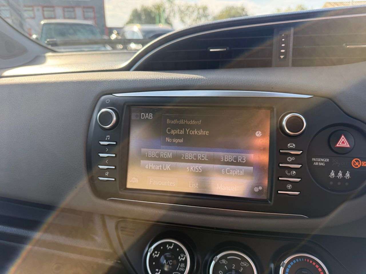 2019 TOYOTA YARIS 2019 TOYOTA YARIS