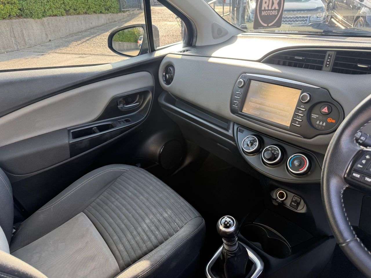 2019 TOYOTA YARIS 2019 TOYOTA YARIS