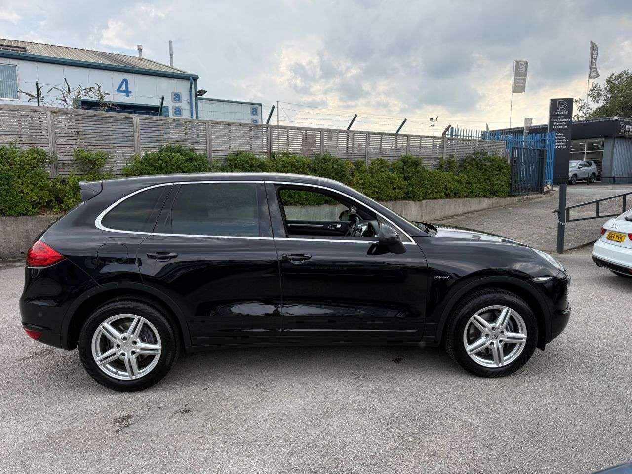 2013 PORSCHE CAYENNE 2013 PORSCHE CAYENNE