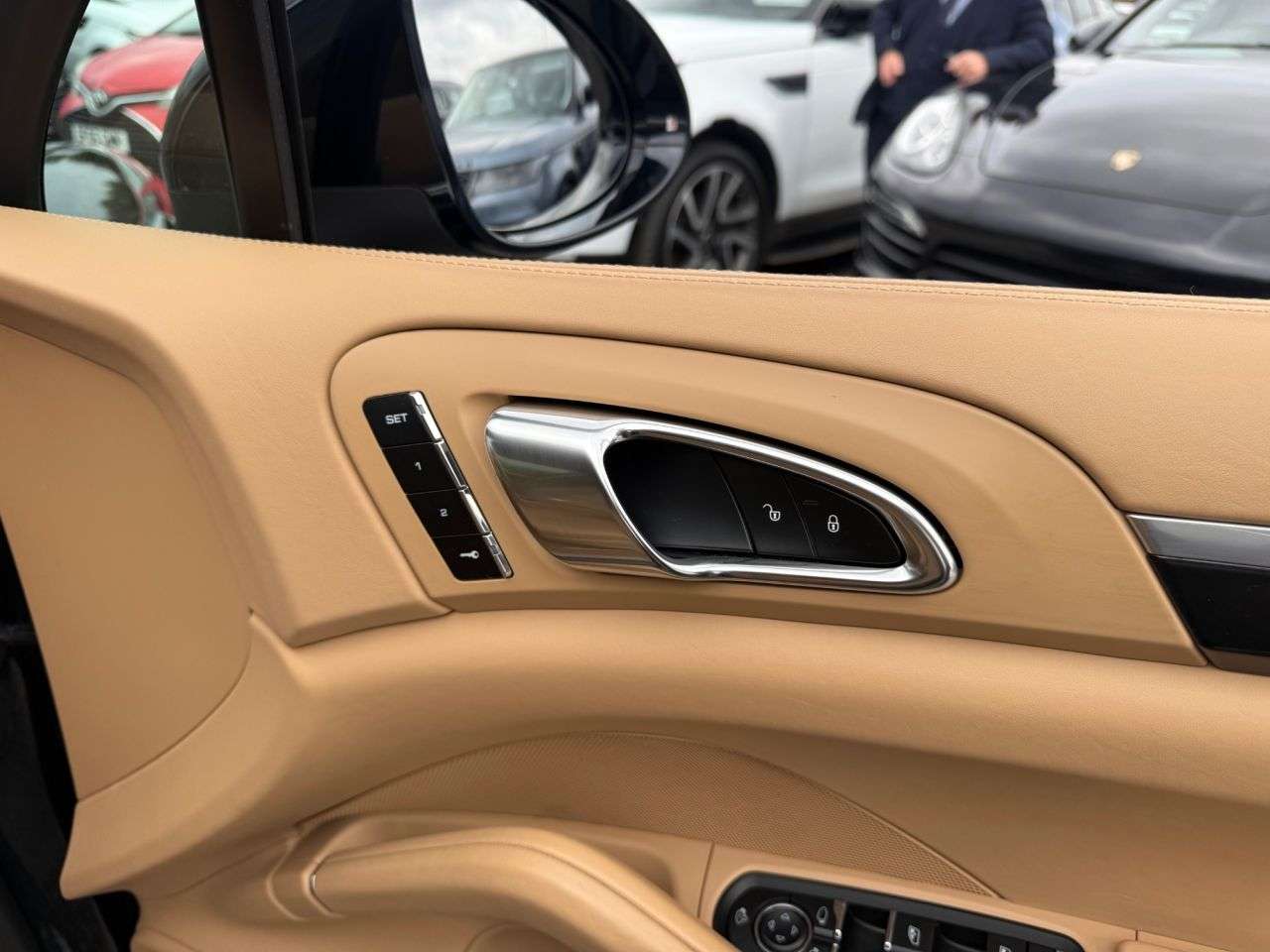 2015 PORSCHE CAYENNE 2015 PORSCHE CAYENNE