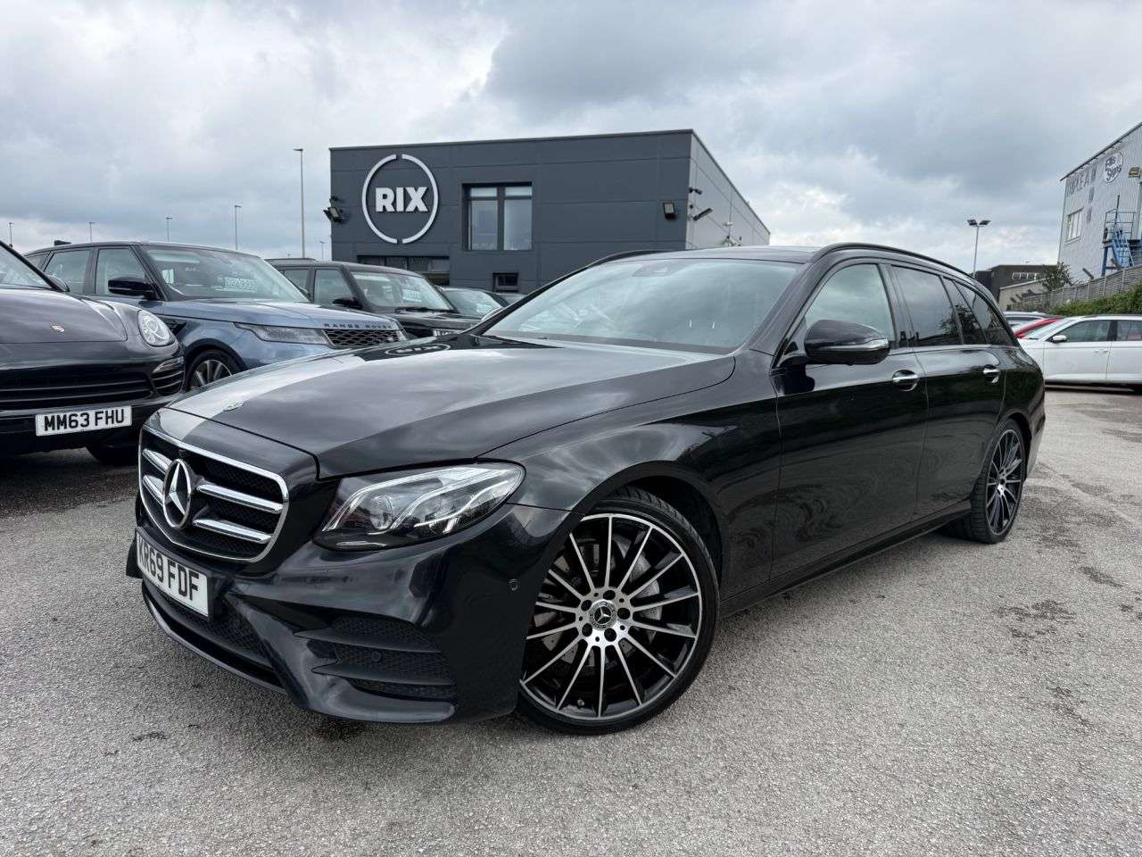 A 2019 MERCEDES-BENZ E CLASS 2.0 E220d AMG Line Night Edition (Premium Plus) Estate 5dr Diesel G-Tronic+ A 2019 MERCEDES-BENZ E CLASS 2.0 E220d AMG Line Night Edition (Premium Plus) Estate 5dr Diesel G-Tronic+