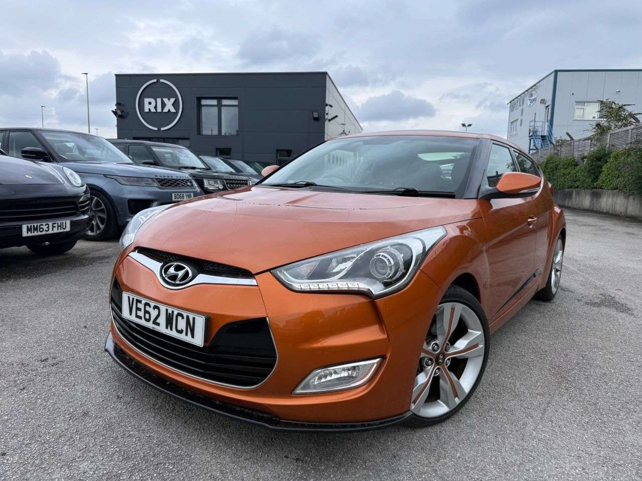 A 2013 HYUNDAI VELOSTER 1.6 GDi Sport Hatchback 4dr Petrol Manual Euro 5 (140 ps) A 2013 HYUNDAI VELOSTER 1.6 GDi Sport Hatchback 4dr Petrol Manual Euro 5 (140 ps)