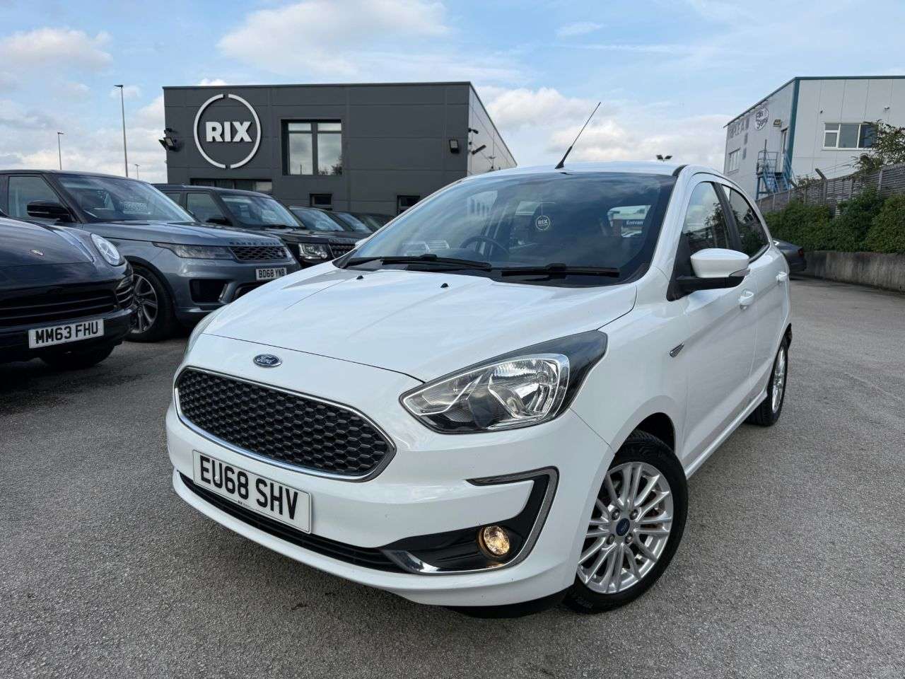 A 2019 FORD KA+ 1.2 Ti-VCT Zetec Hatchback 5dr Petrol Manual Euro 6 (s/s) (85 ps) 6 SERVICE A 2019 FORD KA+ 1.2 Ti-VCT Zetec Hatchback 5dr Petrol Manual Euro 6 (s/s) (85 ps) 6 SERVICE