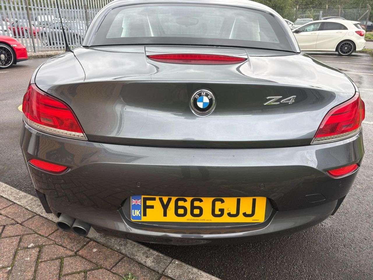 2016 BMW Z4 2016 BMW Z4