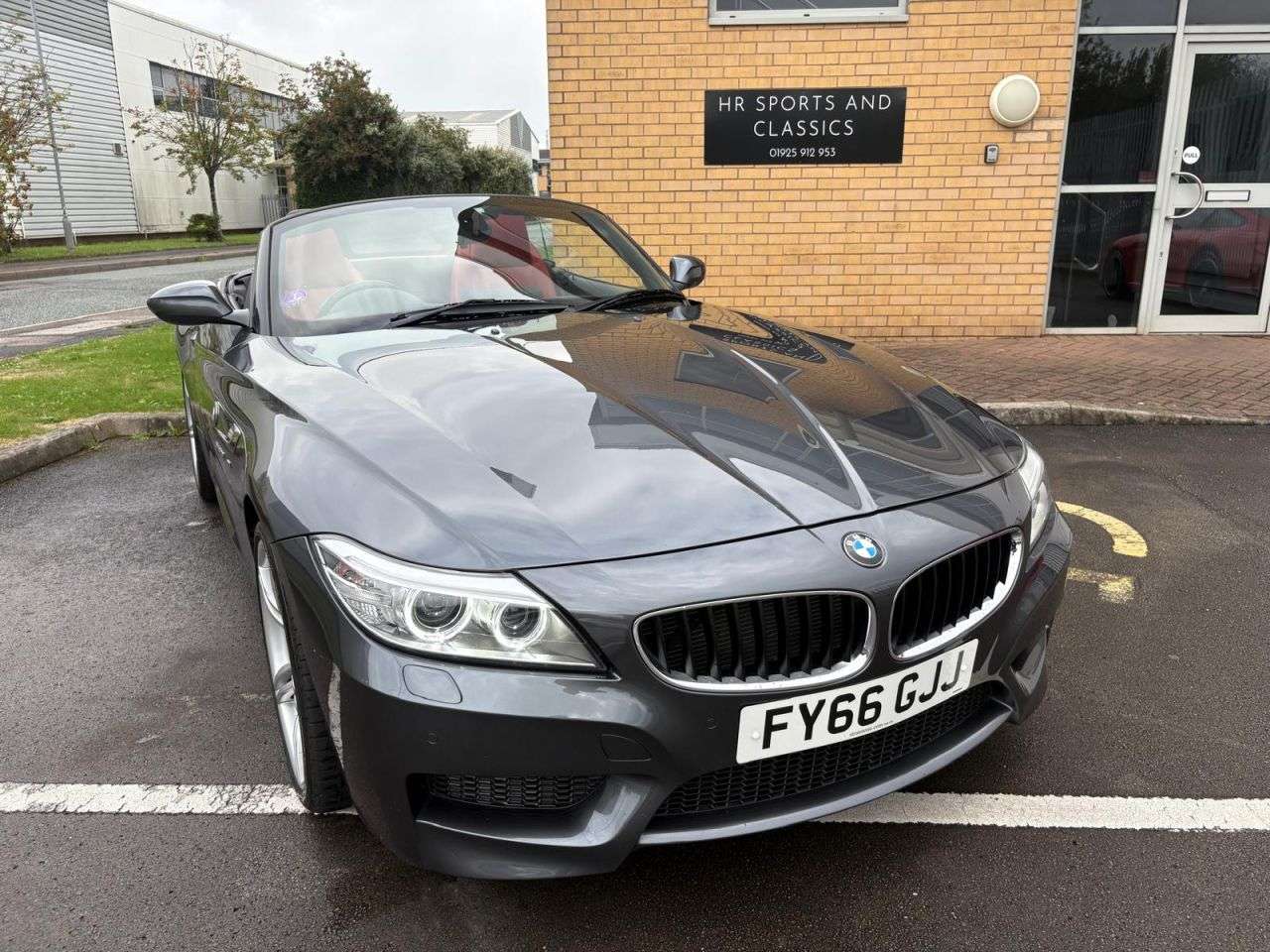 A 2016 BMW Z4 2.0 28i M Sport Convertible 2dr Petrol Auto sDrive Euro 6 (245 ps)-Factory A 2016 BMW Z4 2.0 28i M Sport Convertible 2dr Petrol Auto sDrive Euro 6 (245 ps)-Factory