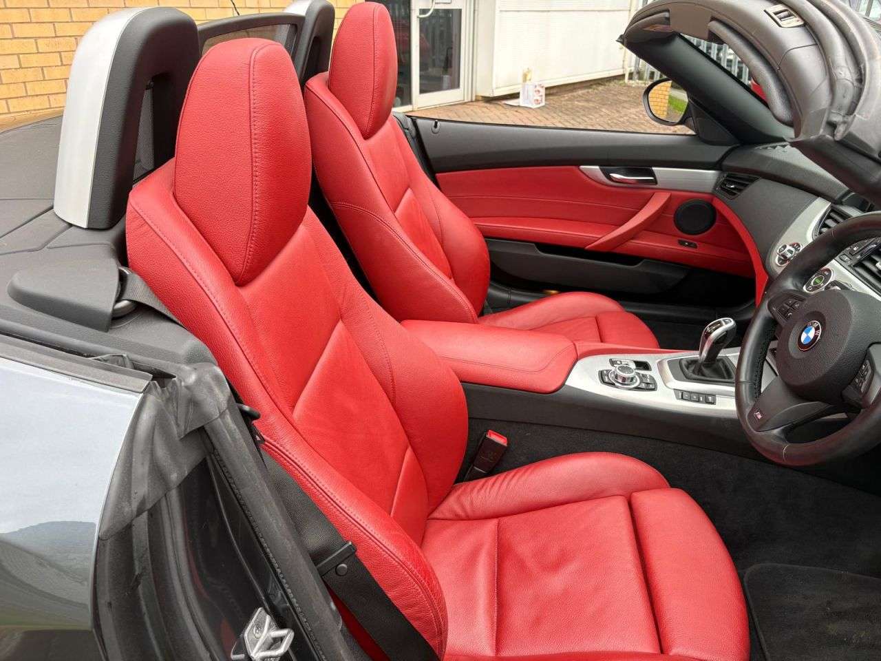 2016 BMW Z4 2016 BMW Z4