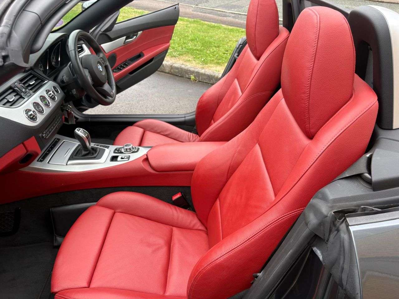 2016 BMW Z4 2016 BMW Z4