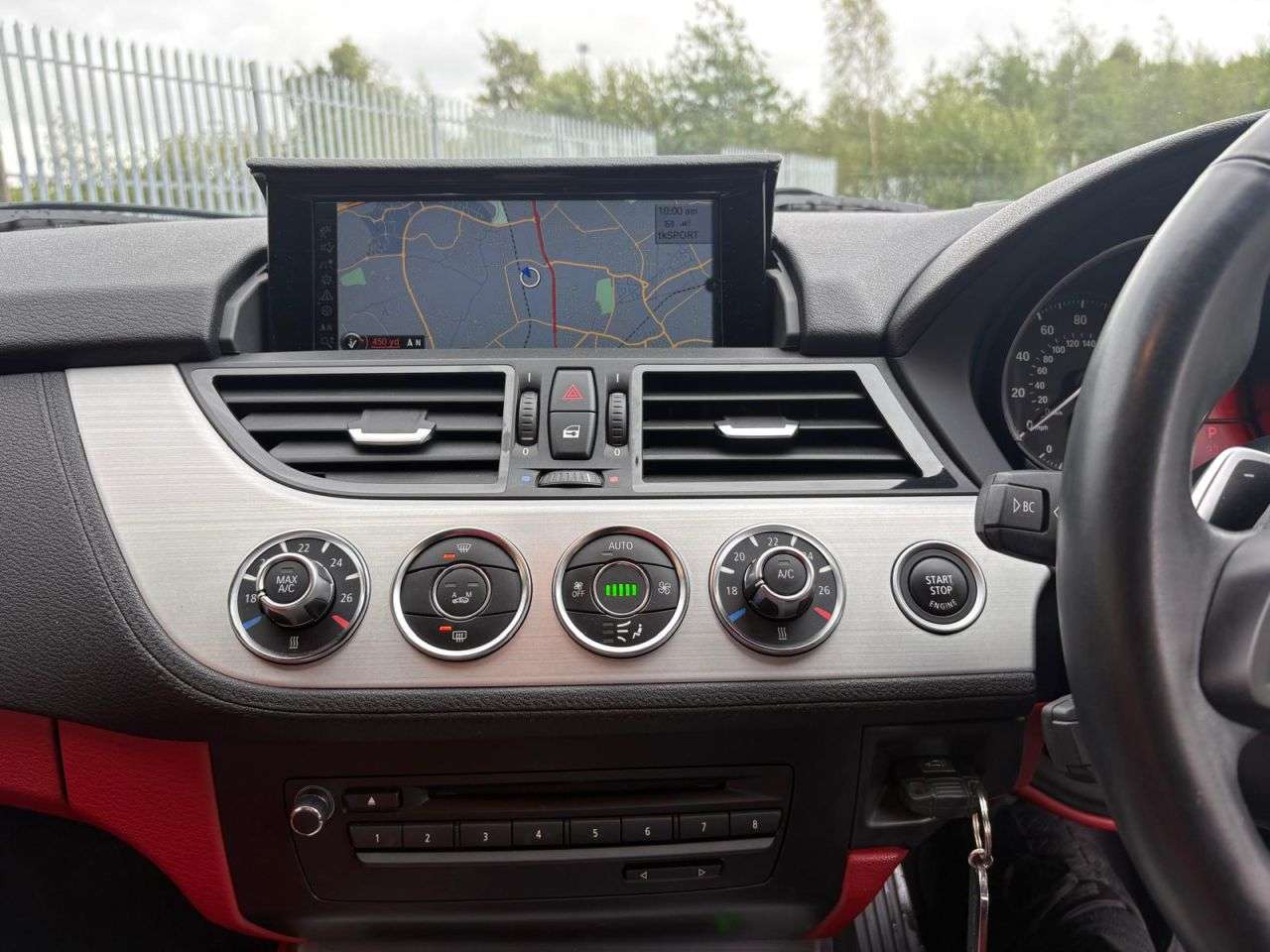 2016 BMW Z4 2016 BMW Z4