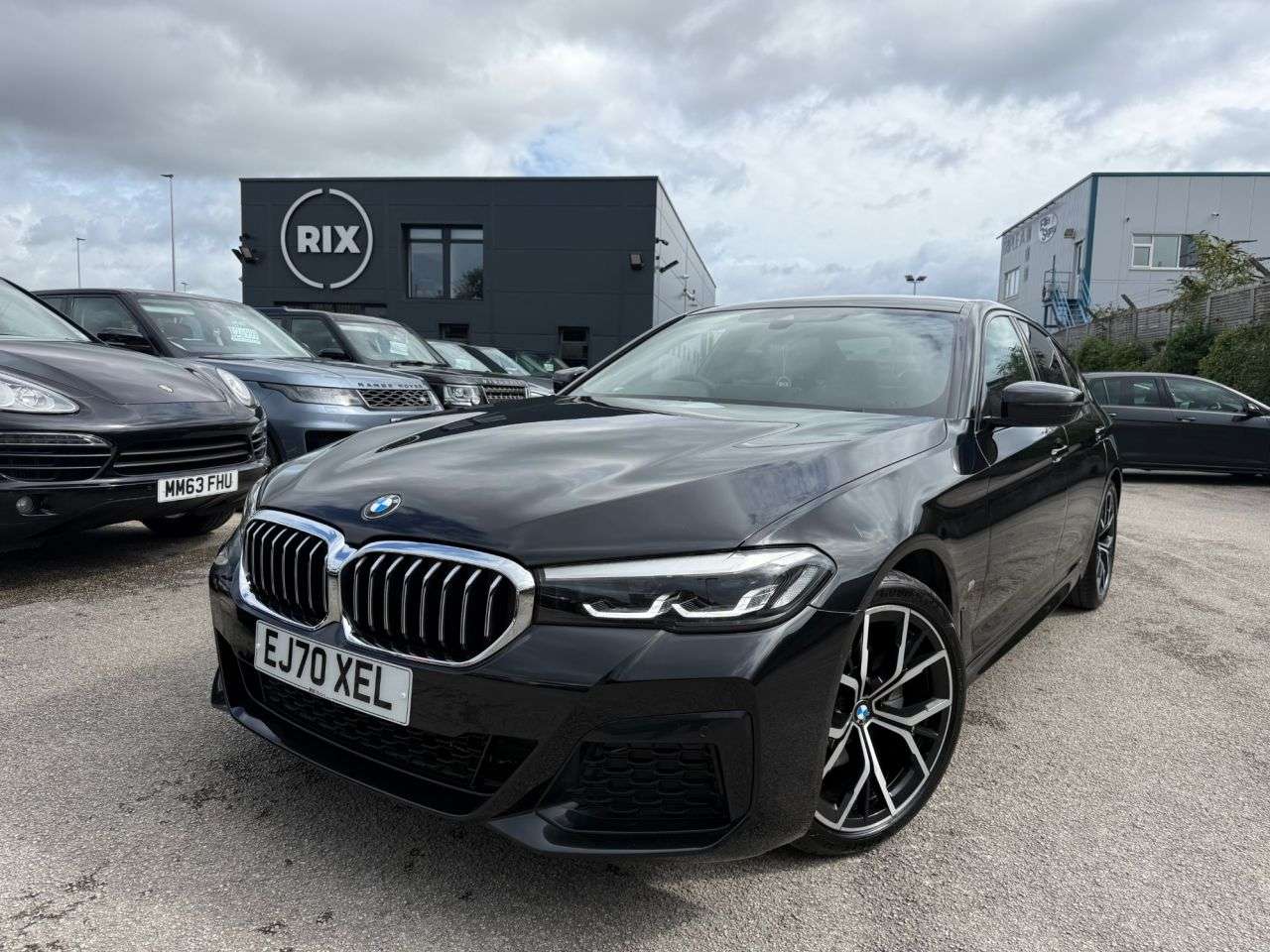 A 2020 BMW 5 SERIES 2.0 520d MHT M Sport Saloon 4dr Diesel Hybrid Steptronic Euro 6-2 OWNER CAR A 2020 BMW 5 SERIES 2.0 520d MHT M Sport Saloon 4dr Diesel Hybrid Steptronic Euro 6-2 OWNER CAR