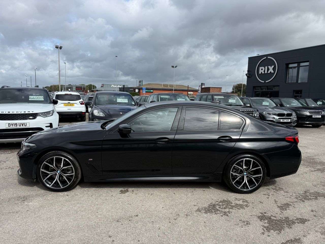 A 2020 BMW 5 SERIES 2.0 520d MHT M Sport Saloon 4dr Diesel Hybrid Steptronic Euro 6-2 OWNER CAR A 2020 BMW 5 SERIES 2.0 520d MHT M Sport Saloon 4dr Diesel Hybrid Steptronic Euro 6-2 OWNER CAR