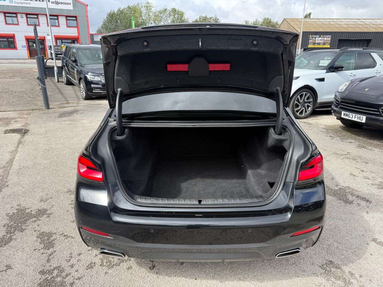 2020 BMW 5 SERIES 2020 BMW 5 SERIES