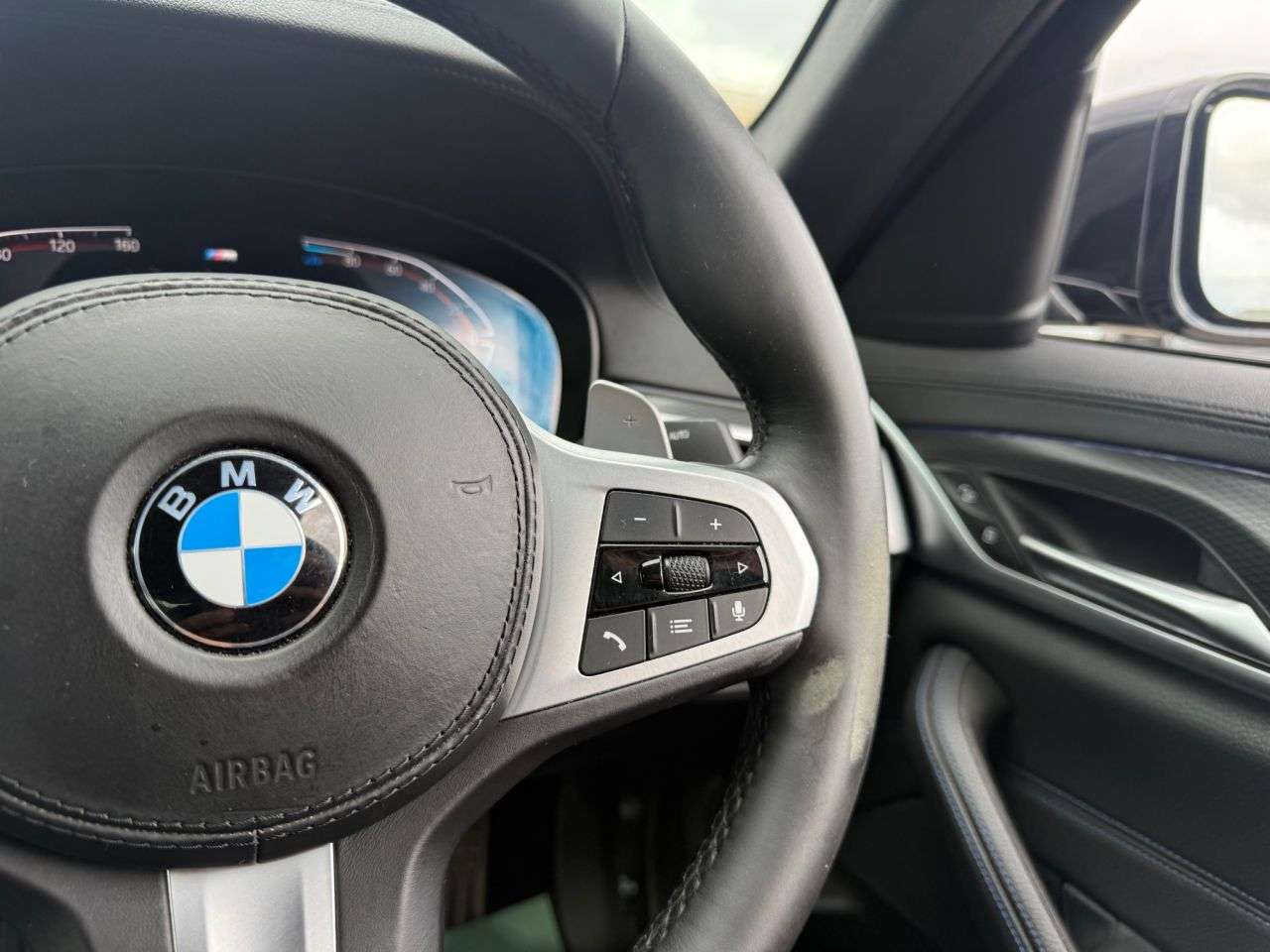 2020 BMW 5 SERIES 2020 BMW 5 SERIES