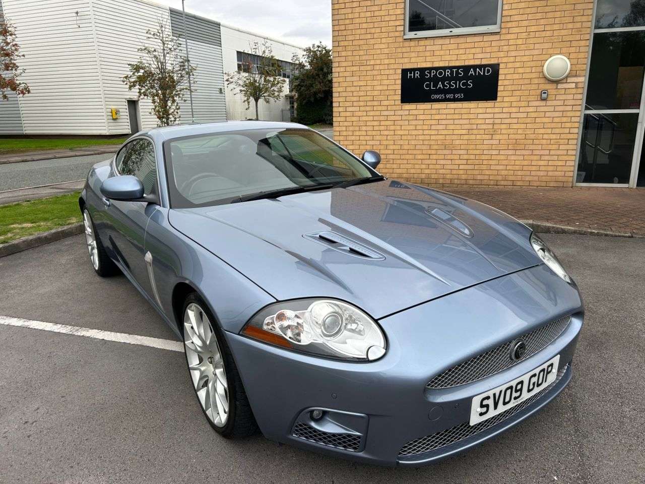 A 2009 JAGUAR XKR 4.2 V8 Coupe 2dr Petrol Auto Euro 4 (420 ps)-2 Former Keepers-Last Keeper S A 2009 JAGUAR XKR 4.2 V8 Coupe 2dr Petrol Auto Euro 4 (420 ps)-2 Former Keepers-Last Keeper S