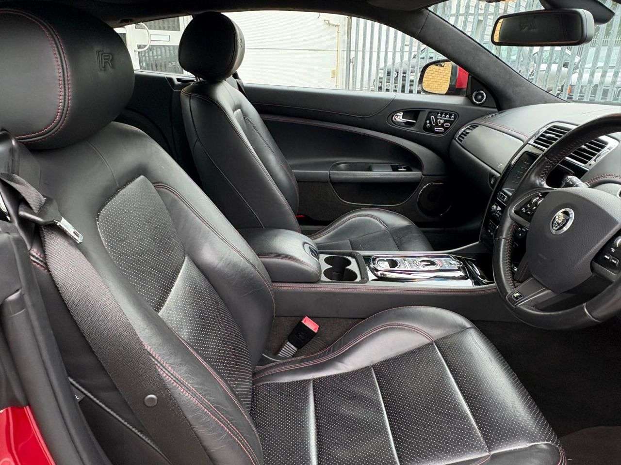 2012 JAGUAR XKR 2012 JAGUAR XKR