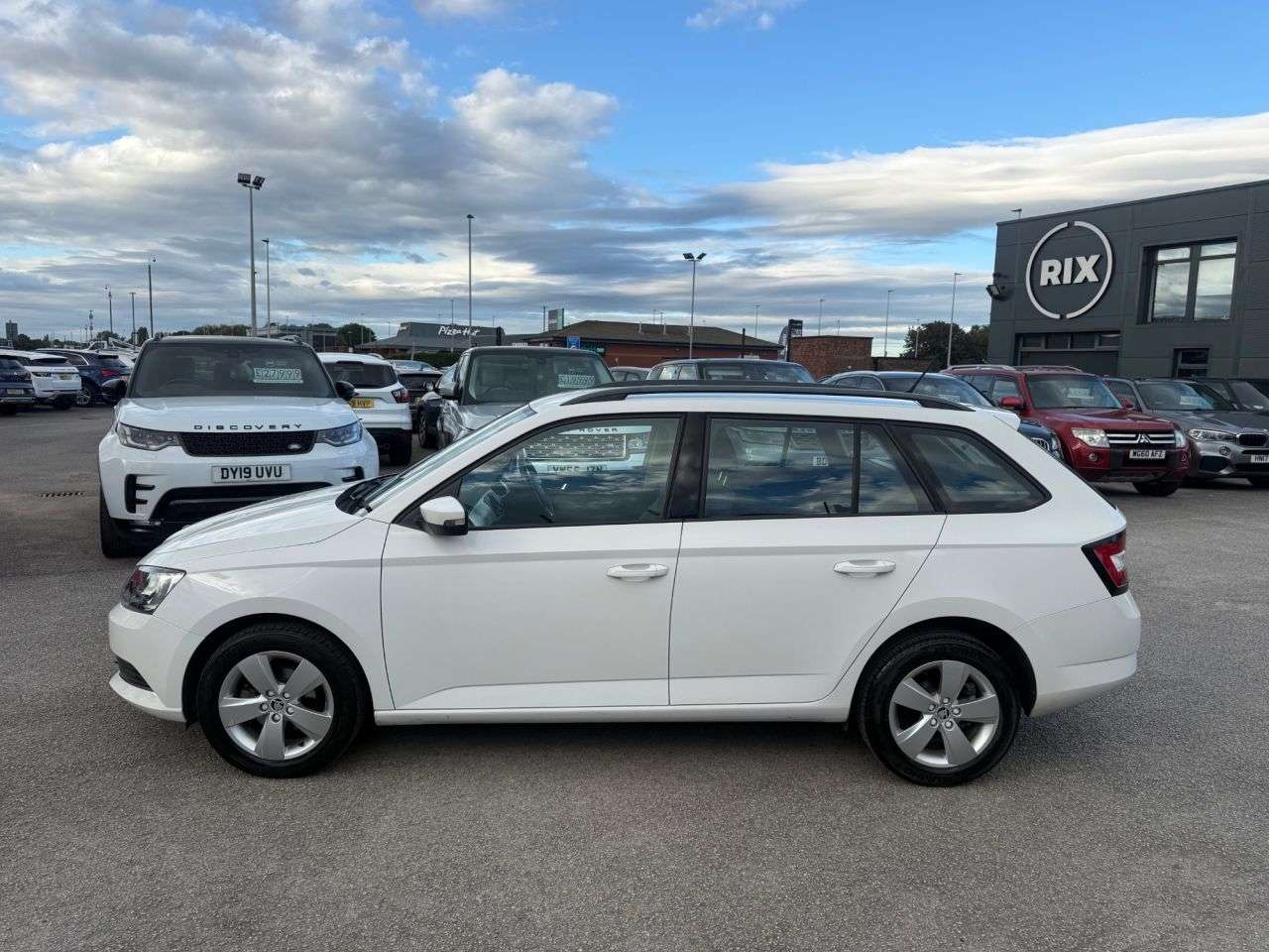 A 2016 SKODA FABIA 1.2 TSI SE Estate 5dr Petrol Manual Euro 6-1 OWNER FROM NEW GREAT MILES 9 S A 2016 SKODA FABIA 1.2 TSI SE Estate 5dr Petrol Manual Euro 6-1 OWNER FROM NEW GREAT MILES 9 S