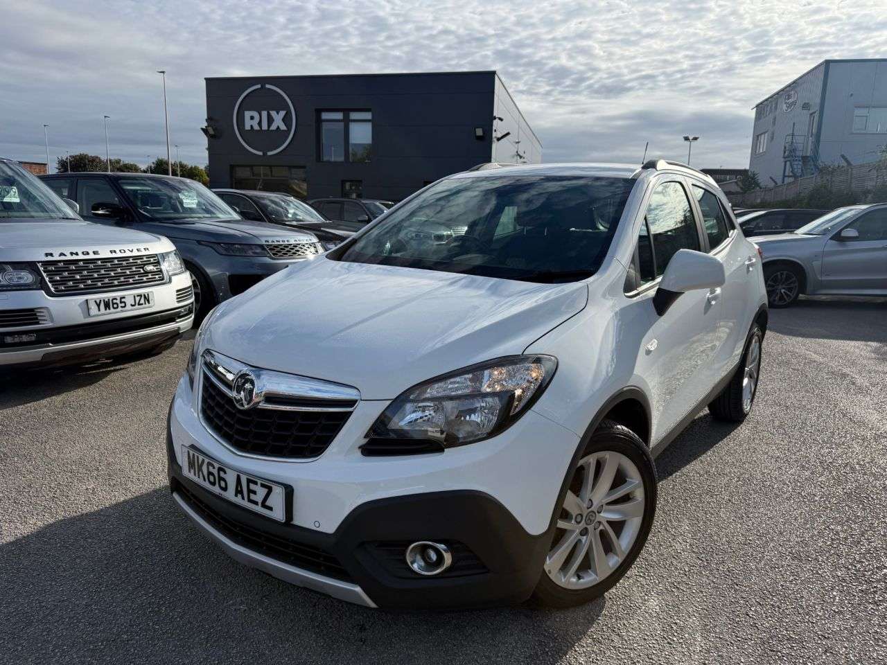 A 2016 VAUXHALL MOKKA 1.6i Exclusiv SUV 5dr Petrol Manual 2WD Euro 6 (s/s) (115 ps) A 2016 VAUXHALL MOKKA 1.6i Exclusiv SUV 5dr Petrol Manual 2WD Euro 6 (s/s) (115 ps)